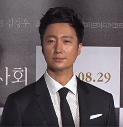 박해일 사진
