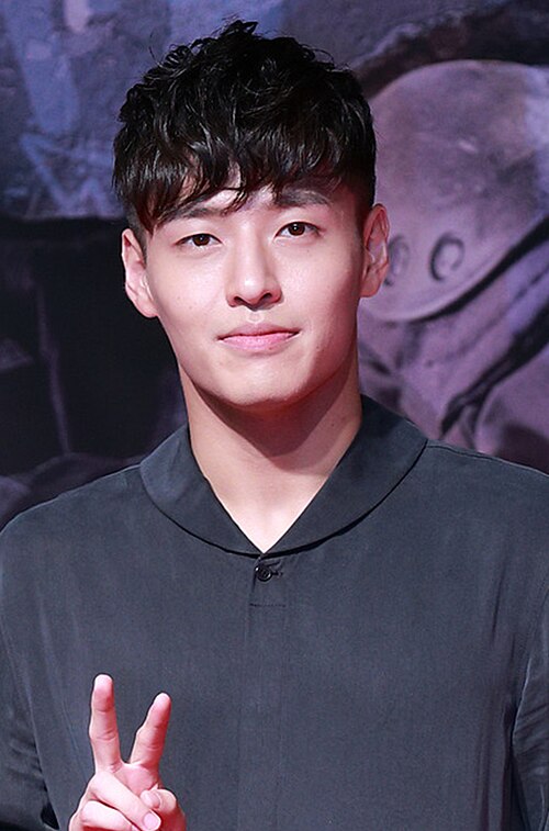 강하늘 사진